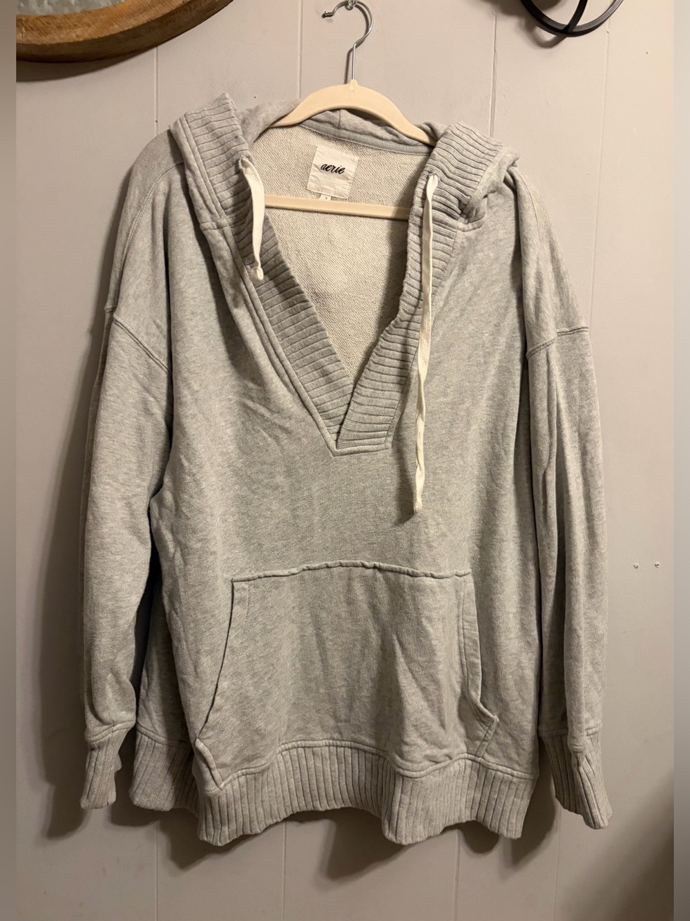 aerie Women’s Light Gray V‑Neck Hooded Pullover Hoodie Oversized